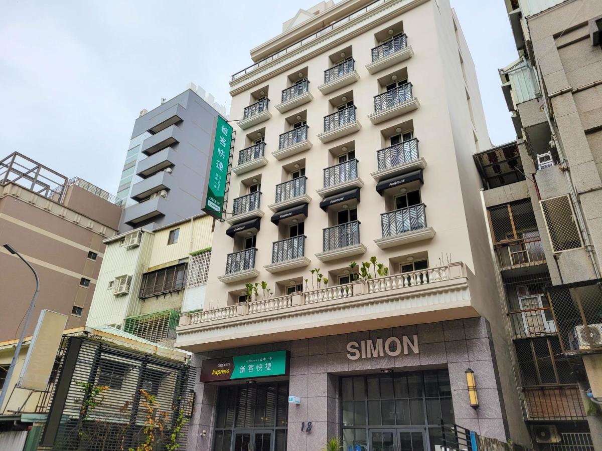Check Inn Express Taichung Yizhong Exteriör bild